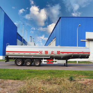 40000L 27T Payload Carbon Steel Fuel Or Refuel Tank Semi Trailer 3 Axles with 4 Compartments for Diesel Fuel Jet
