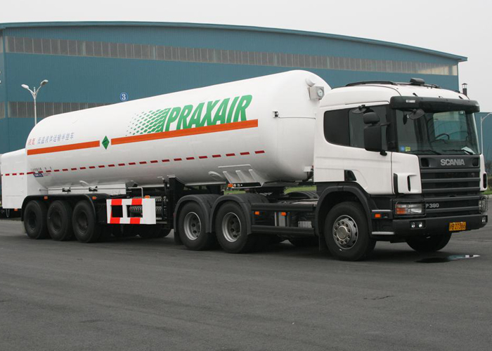 LNG Tanker Semi Trailer,52600L LNG Tanker Semi Trailer with 3 Axles for Liquid Natural Gas