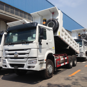 ZZ3257N3847W-SINOTRUK HOWO Tipper Truck with 336 HP Engine and 18 cbm Rear Hydraulic Box and 1 sleeping bed