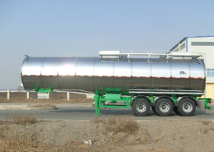43500L Insulated Carbon Steel Tank Semi Trailer with 3 Axles for Palm Oil